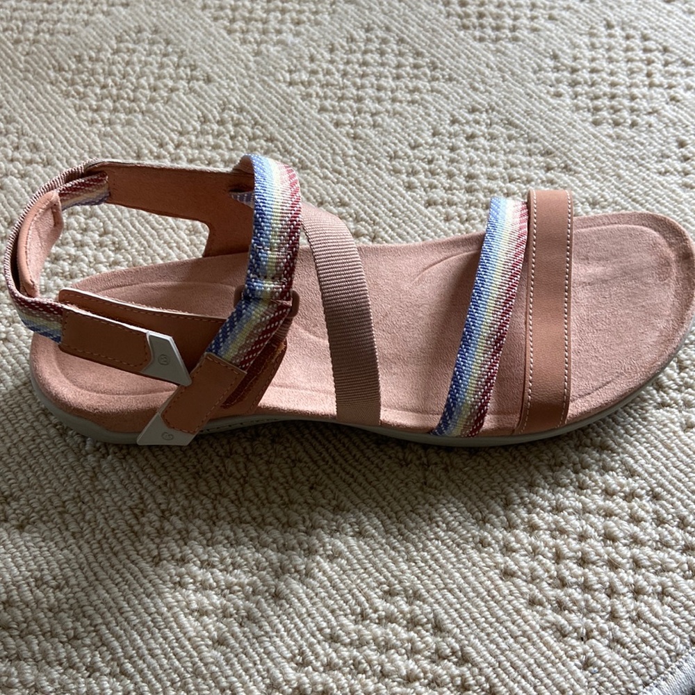 Merrell Woman’s District Mendi Backstrap Sandal New In Box